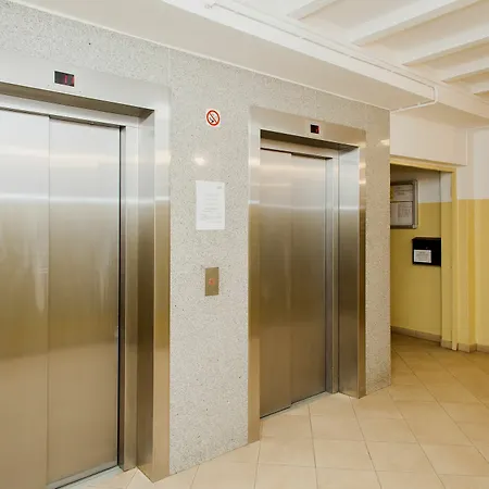 Apartment Shortstaypoland Jerozolimskie B13 *